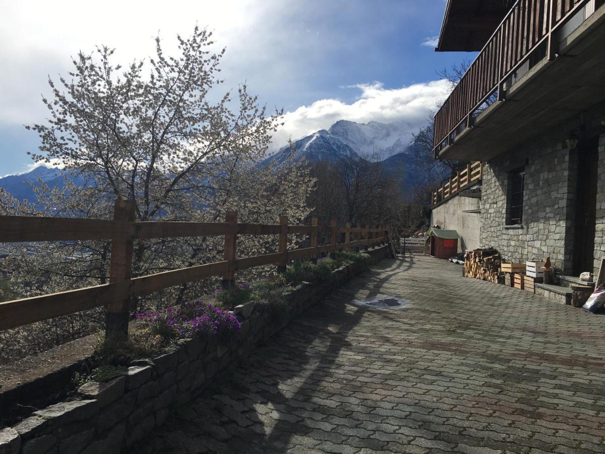 La Casa Del Bosco Leilighet Aosta Eksteriør bilde